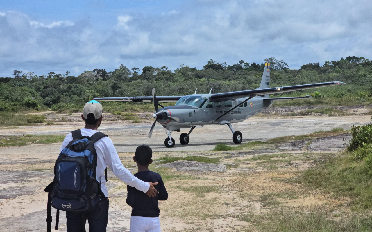 Misión aérea permitió traslado oportuno de un menor para atención especializada