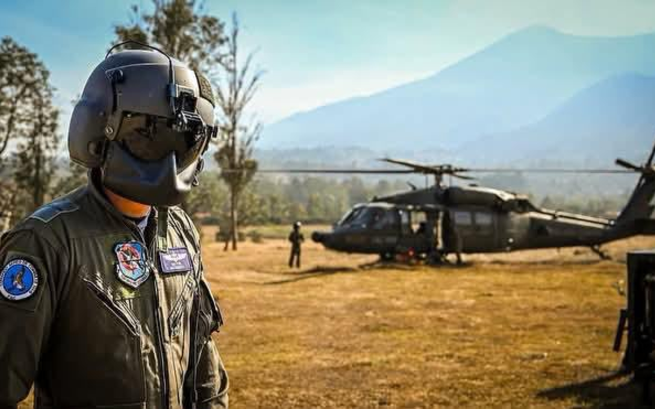Con 213 descargas de agua la Fuerza Aérea contribuyó a extinción del incendio en Villa de Leyva