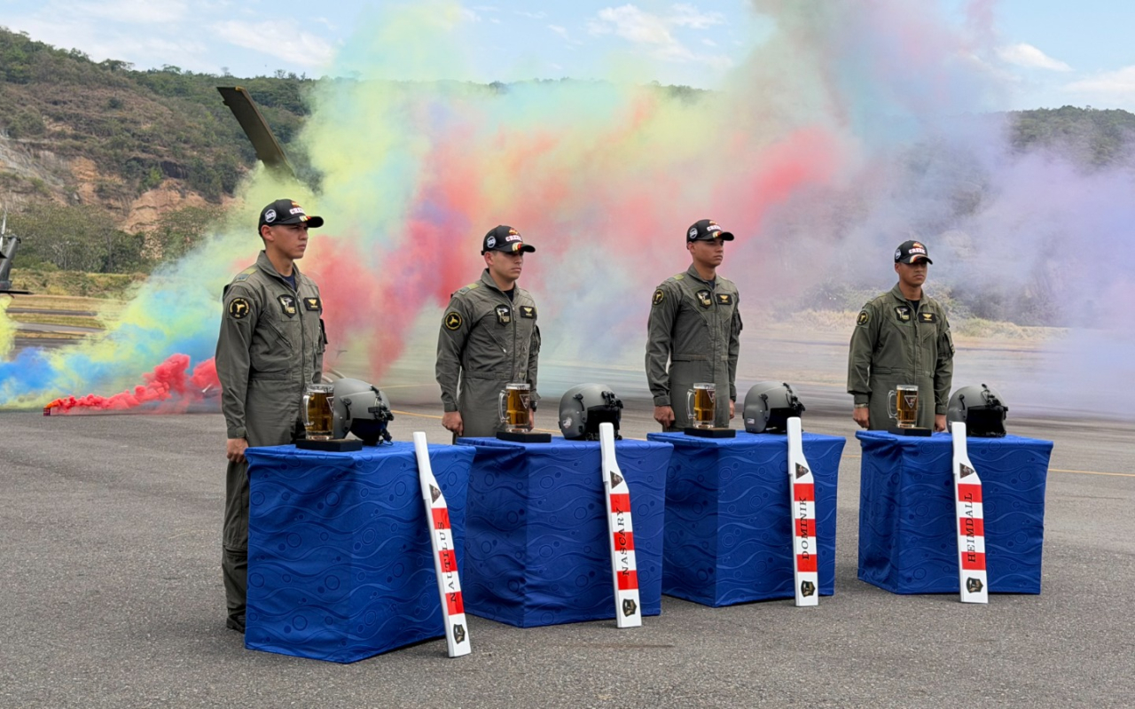 Así se entrena un piloto militar: el rigor detrás del primer vuelo 