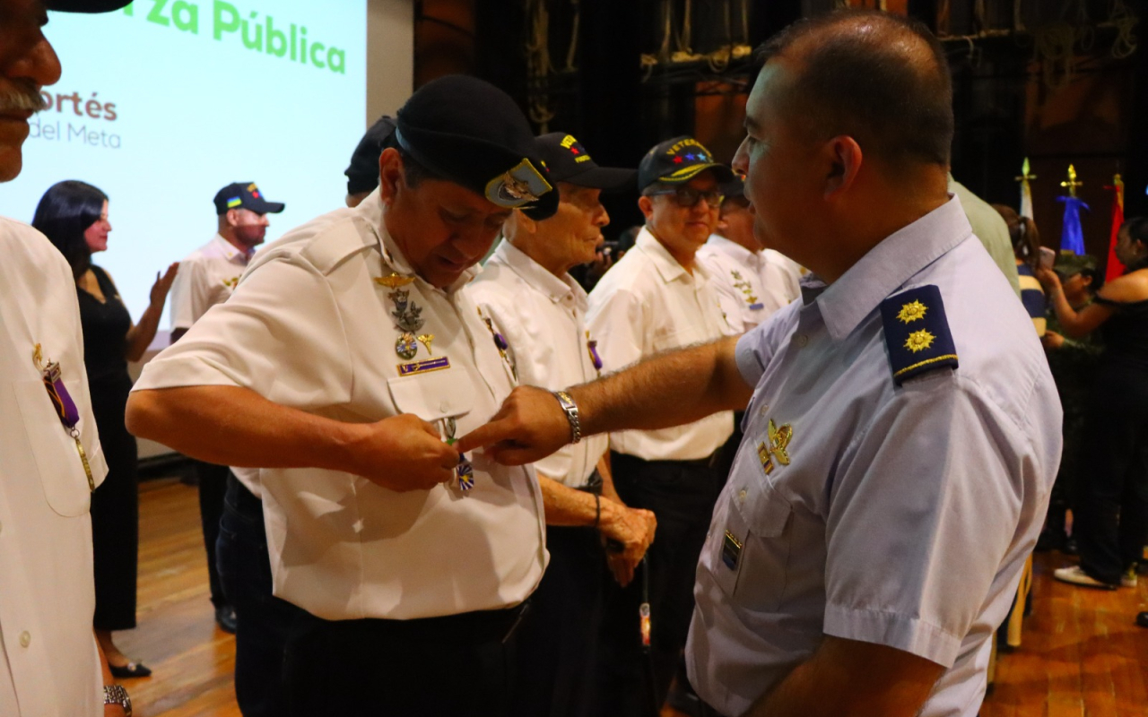 Meta exalta el legado de los veteranos de la Fuerza Pública