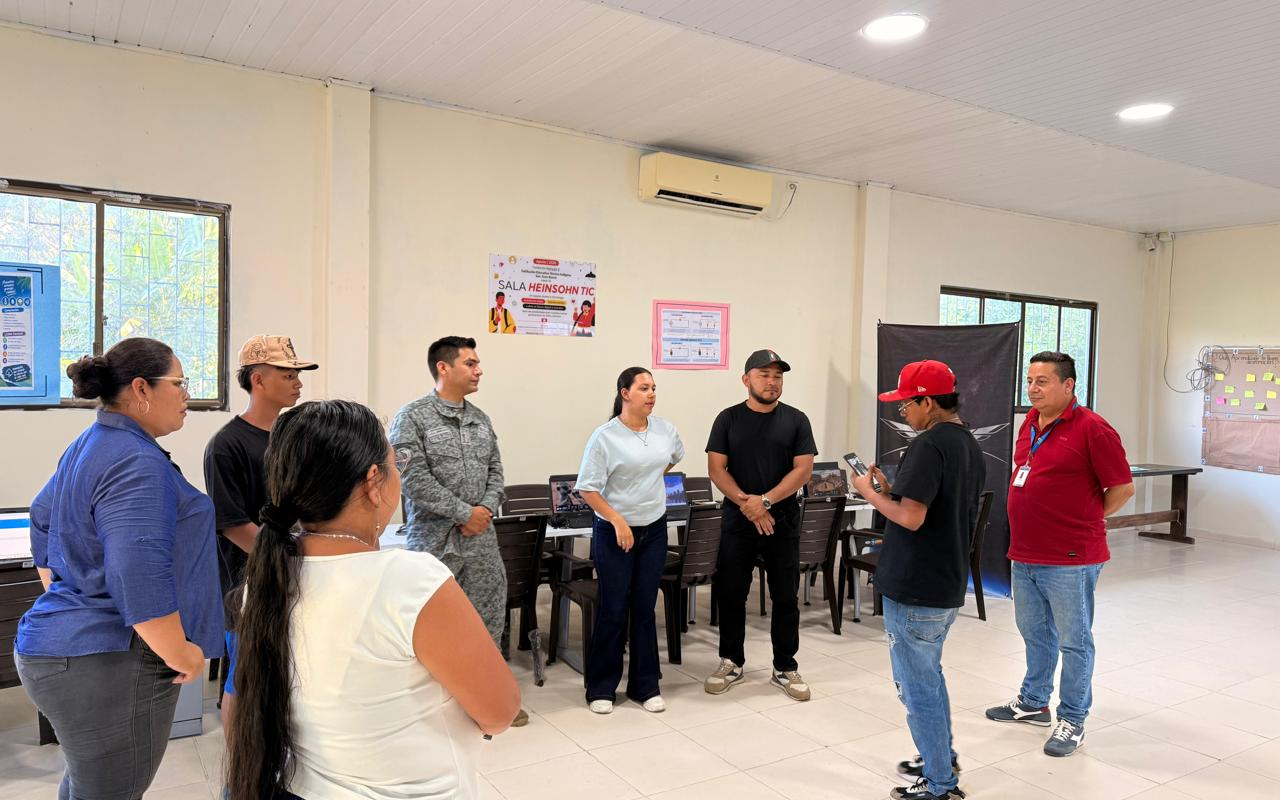 Aula TIC fortalece las oportunidades educativas de niños y jóvenes en Leticia