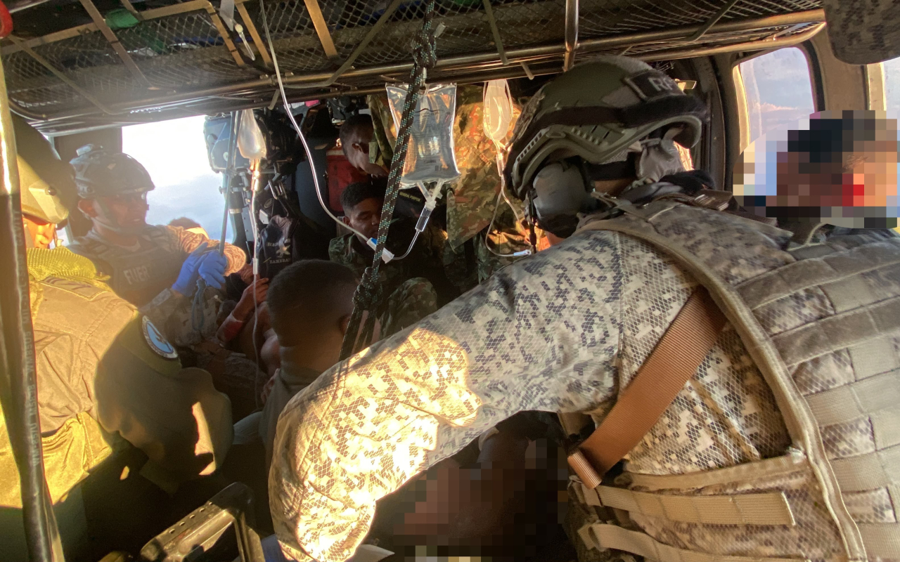 En una misión aeromédica desarrollada en San José del Palmar, Chocó, el Comando Aéreo de Combate No. 5, CACOM5, de la Fuerza Aérea Colombiana empleó sus capacidades aéreas para evacuar a nueve soldados del Ejército Nacional que requerían atención médica.