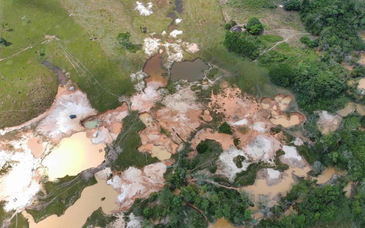 Operación militar conjunta afecta millonarias finanzas de grupos armados en Caquetá