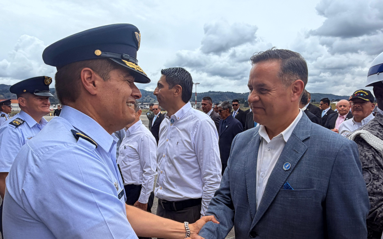 Veteranos de la Fuerza Pública fueron homenajeados en ceremonia militar