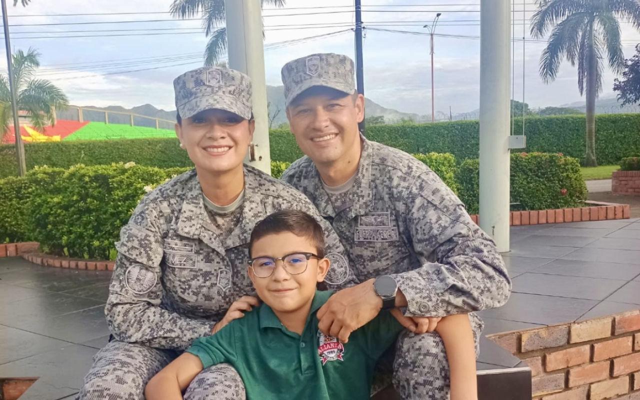 El amor y vocación de servicio de una madre militar 