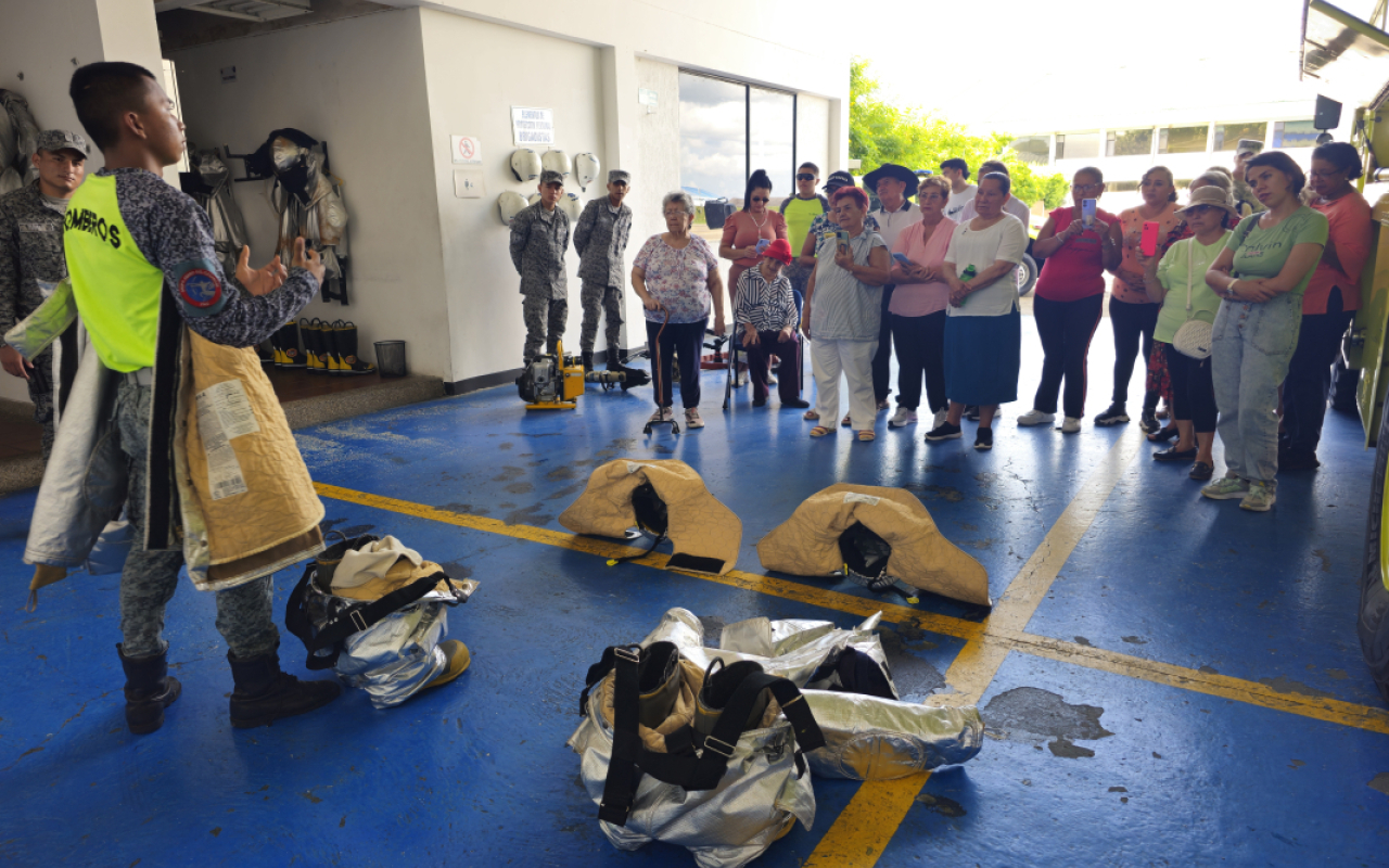 Adultos mayores de Yopal viven una experiencia en el programa “Así se va a las estrellas”