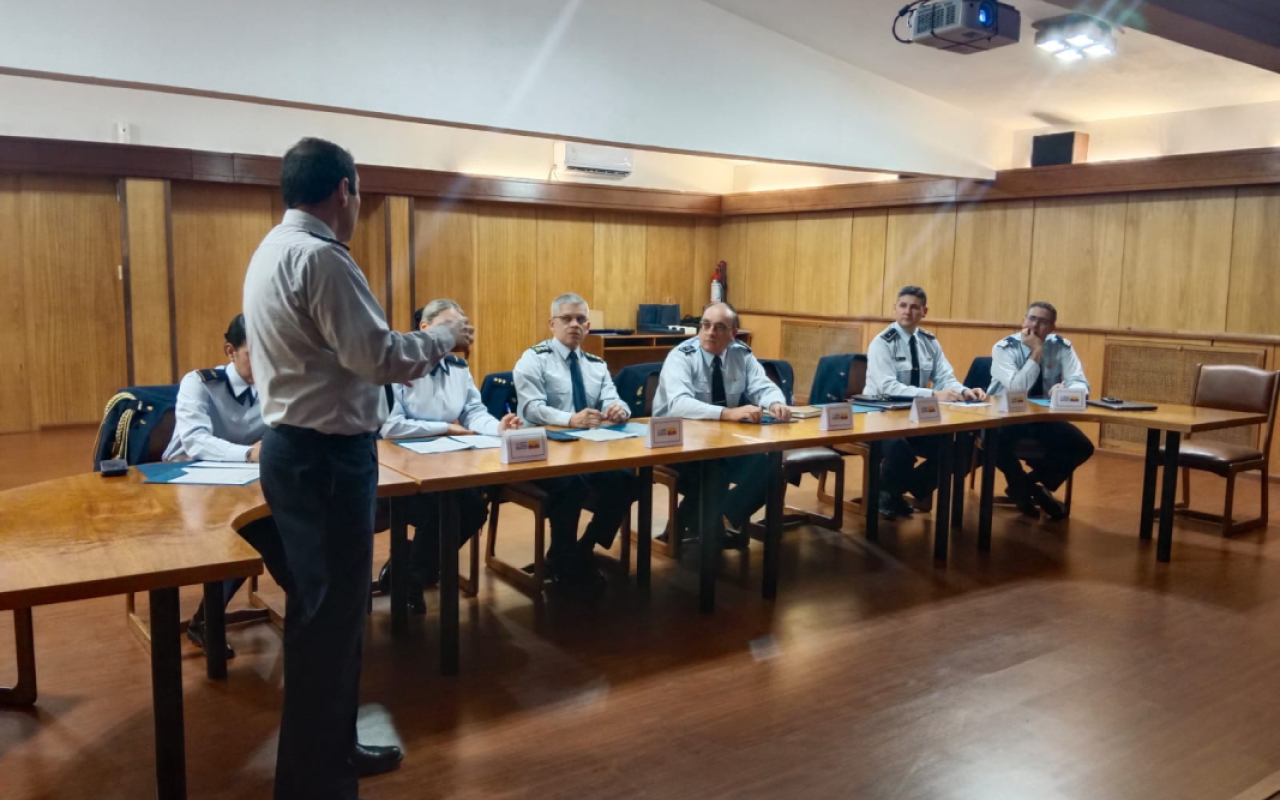 Reunión de Jefes de Estafo Mayor con la Fuerza Aérea Uruguay 