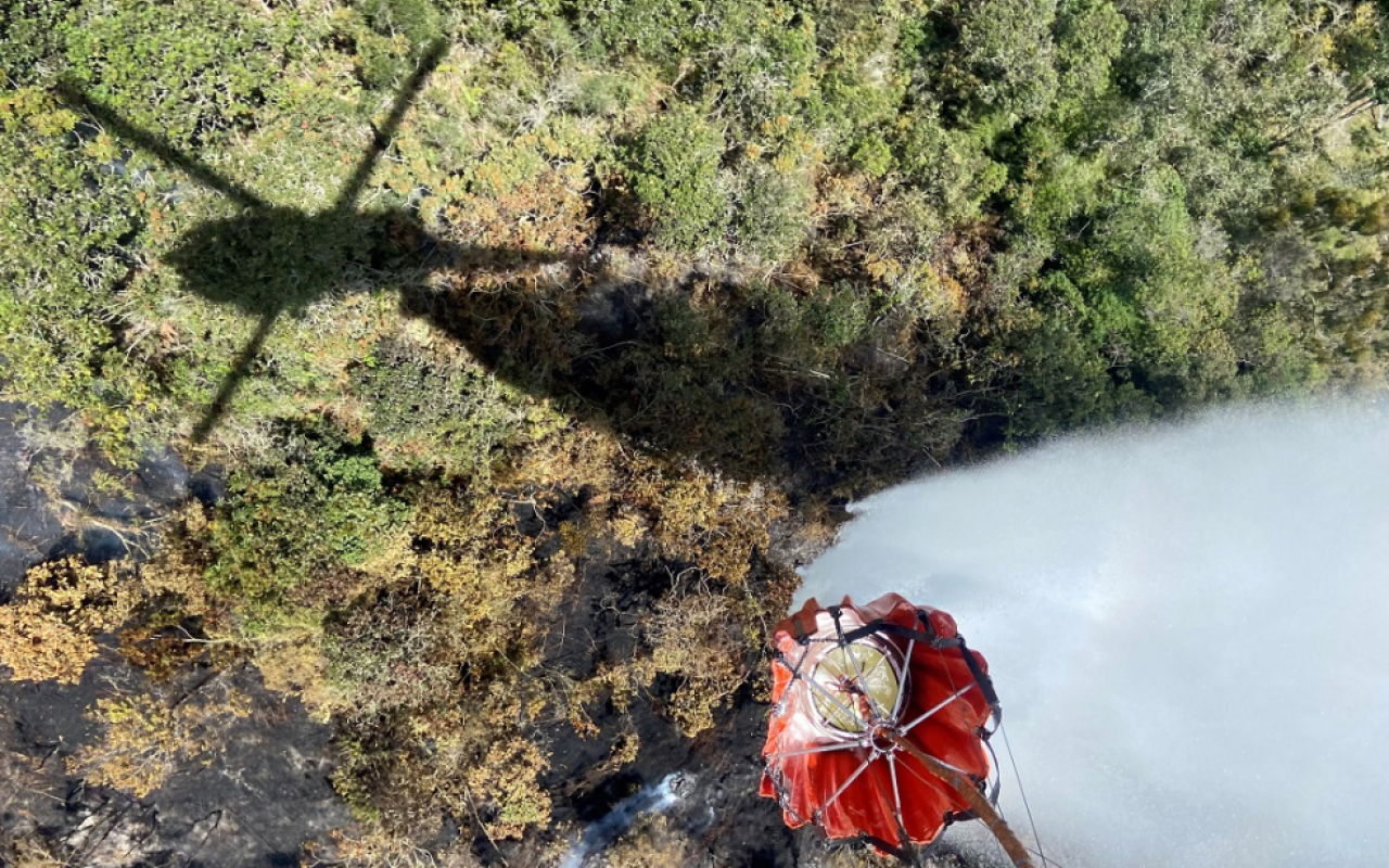 Helicóptero de la Fuerza Aeroespacial Colombiana apoyó la extinción del incendio presentado en San Pedro de los Milagros 