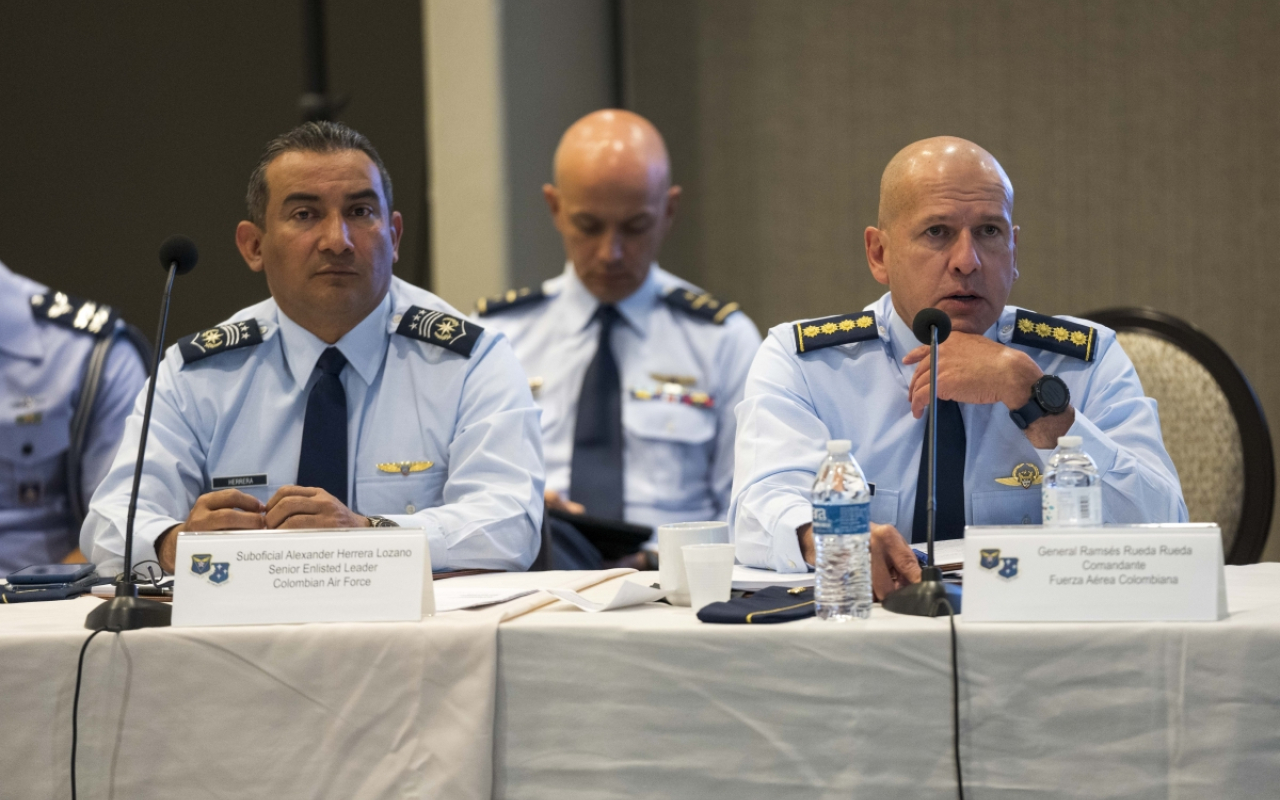 Exitoso fortalecimiento de asociaciones entre Colombia y Fuerzas Aéreas de Suramérica 