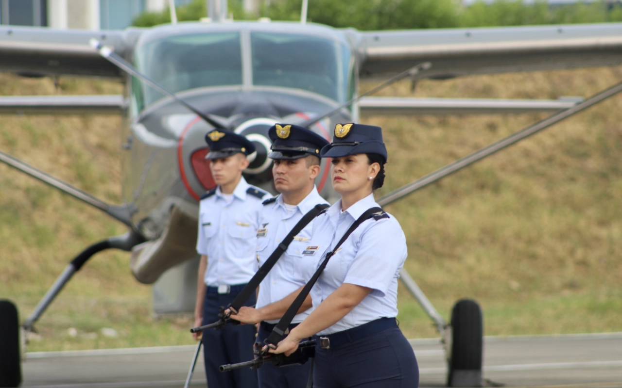 En Ceremonia Militar fue reconocido el nuevo Comandante del Grupo Aéreo del Casanare