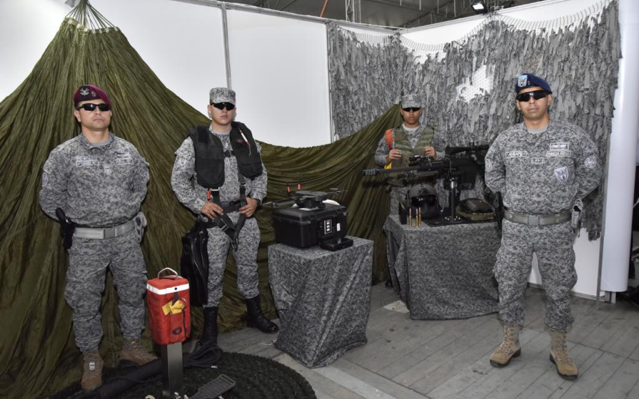 Fuerza Aeroespacial Colombiana presente en la gran Feria Nacional de Seguridad y Emprendimiento 