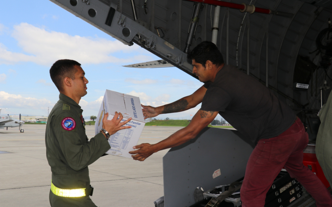 Fuerza Aeroespacial desplegó dos aeronaves con más de 8 toneladas de ayudas para el Chocó