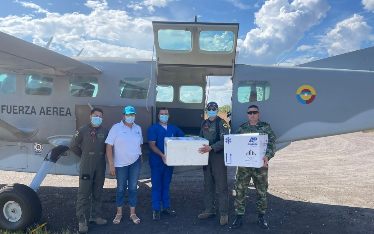 En Vichada su Fuerza Aérea continúa con el transporte de vacunas contra el COVID-19