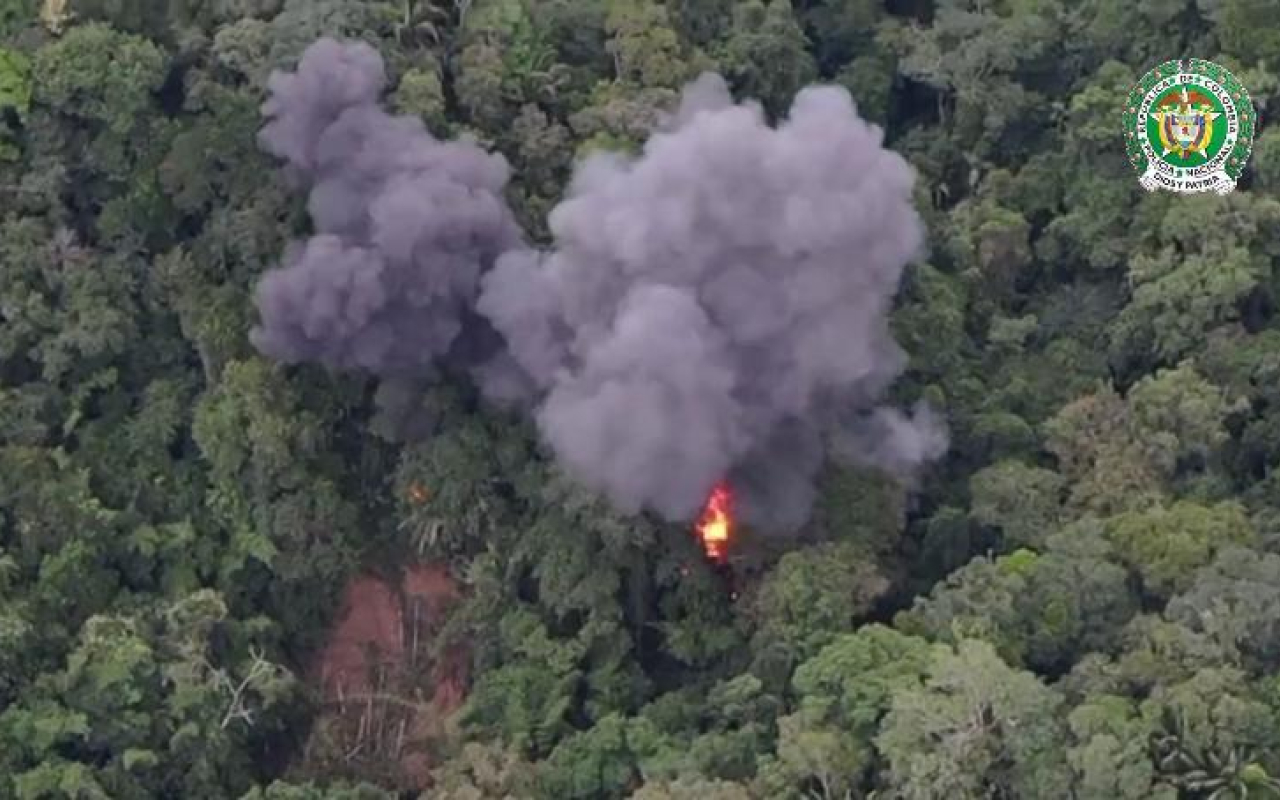 Fuerza Aérea Colombiana y Policía Nacional desmantelan laboratorio de cocaína en Sonsón, Antioquia