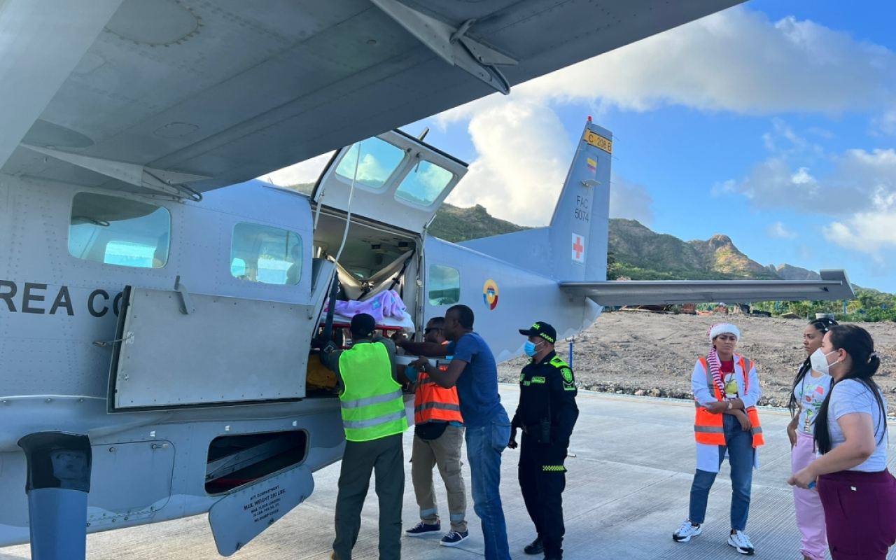 Traslado aeromédico de menor de edad desde Providencia a San Andrés, en Navidad