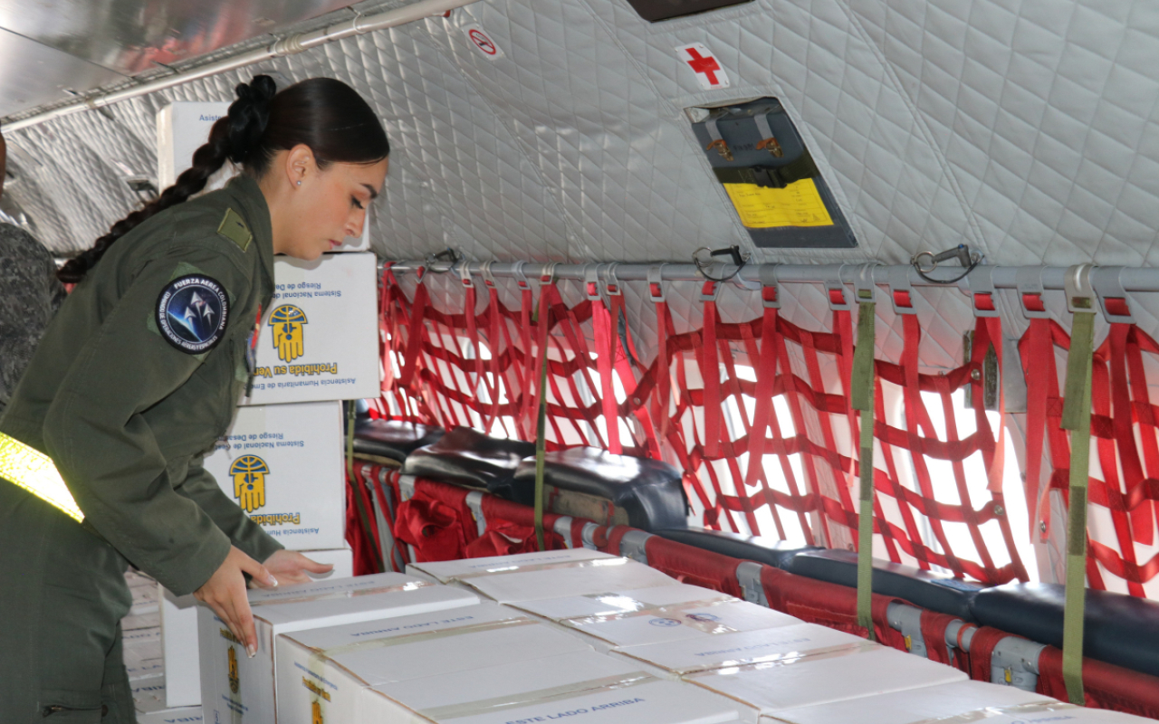 Fuerza Aeroespacial desplegó dos aeronaves con más de 8 toneladas de ayudas para el Chocó