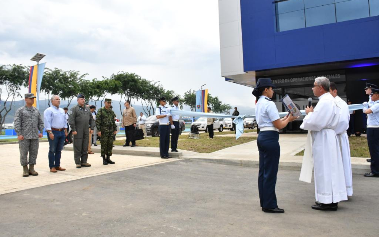 Inaugurado Centro de Operaciones Espaciales de la Fuerza Aérea Colombiana