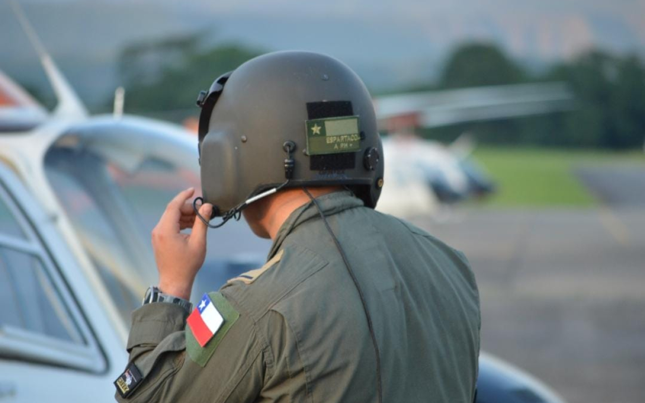  Oficiales de la Fuerza Aérea Chilena se formaron como pilotos de helicóptero en la EHFAA
