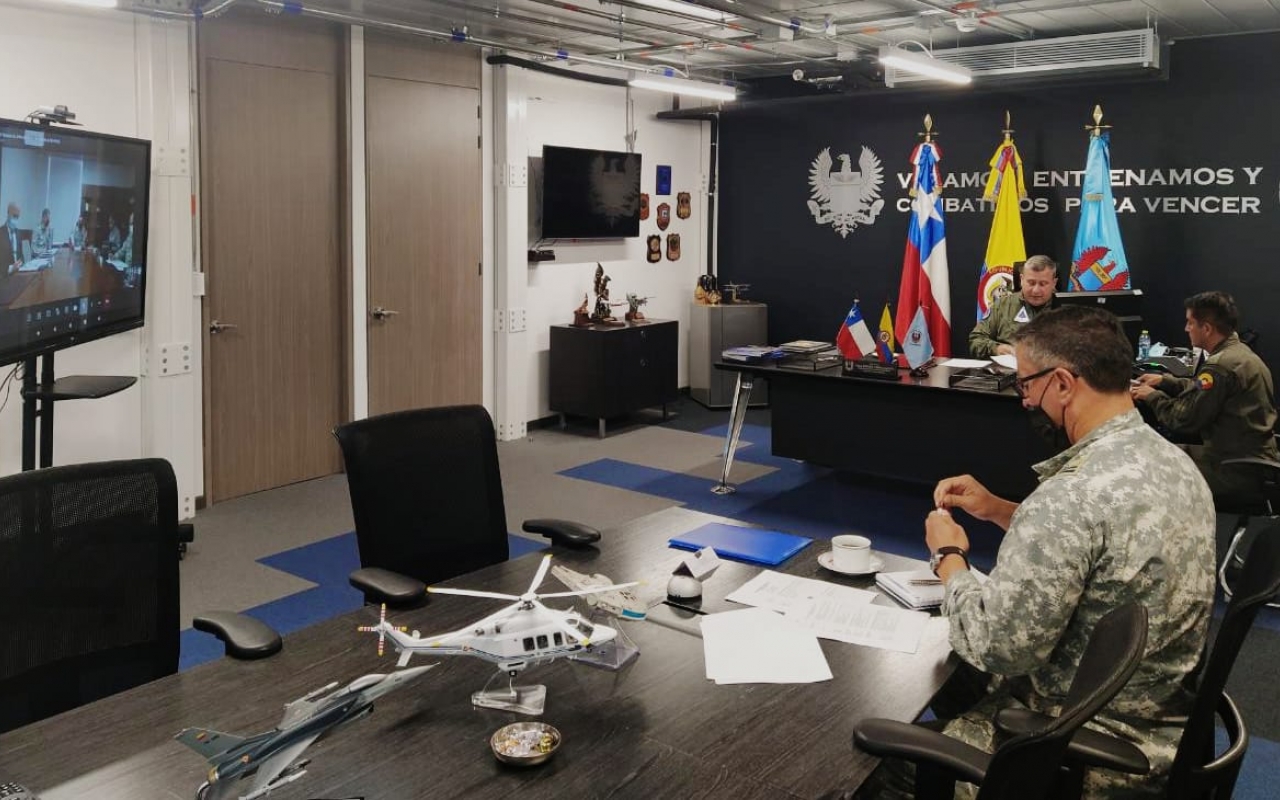 Colombia y Chile realizaron reunión de Jefes de Estado Mayor entre Fuerzas Aéreas 