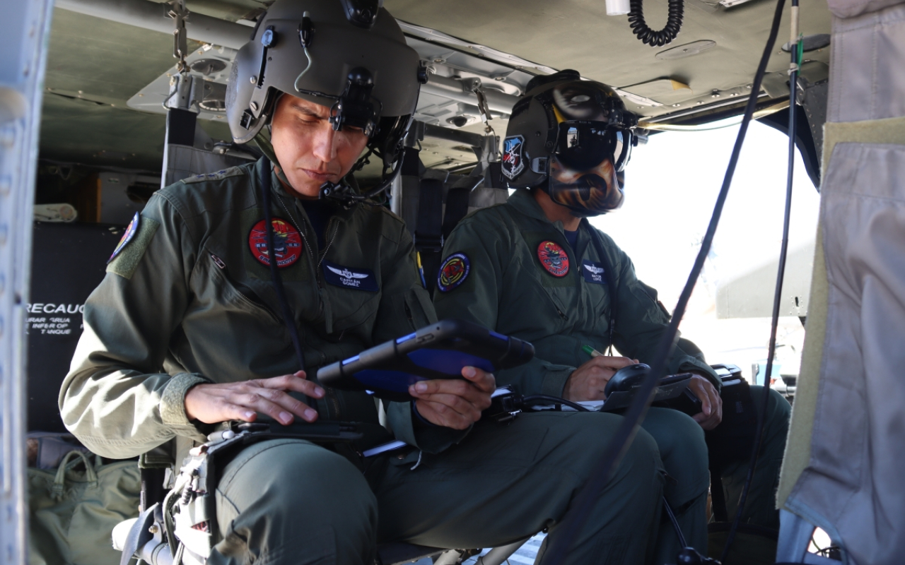 El liderazgo operacional de la Fuerza Aérea Colombiana para salvar vidas, se destaca en Red Flag Rescue