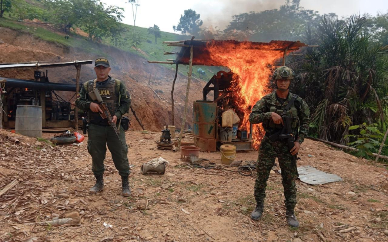 Acción contundente contra la explotación ilícita de yacimiento minero