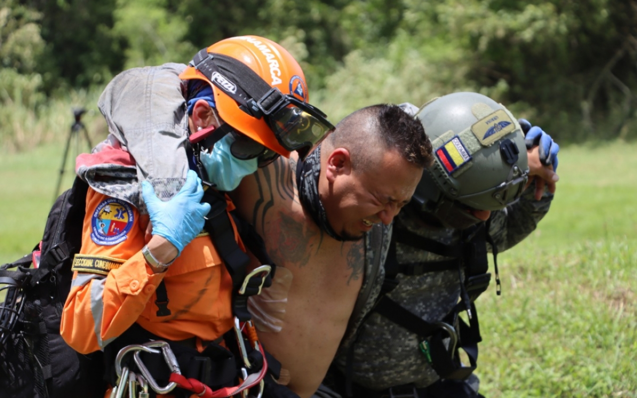 Entrenamiento humanitario para atender un terremoto de gran magnitud, es llevado a cabo en Ángel de los Andes   