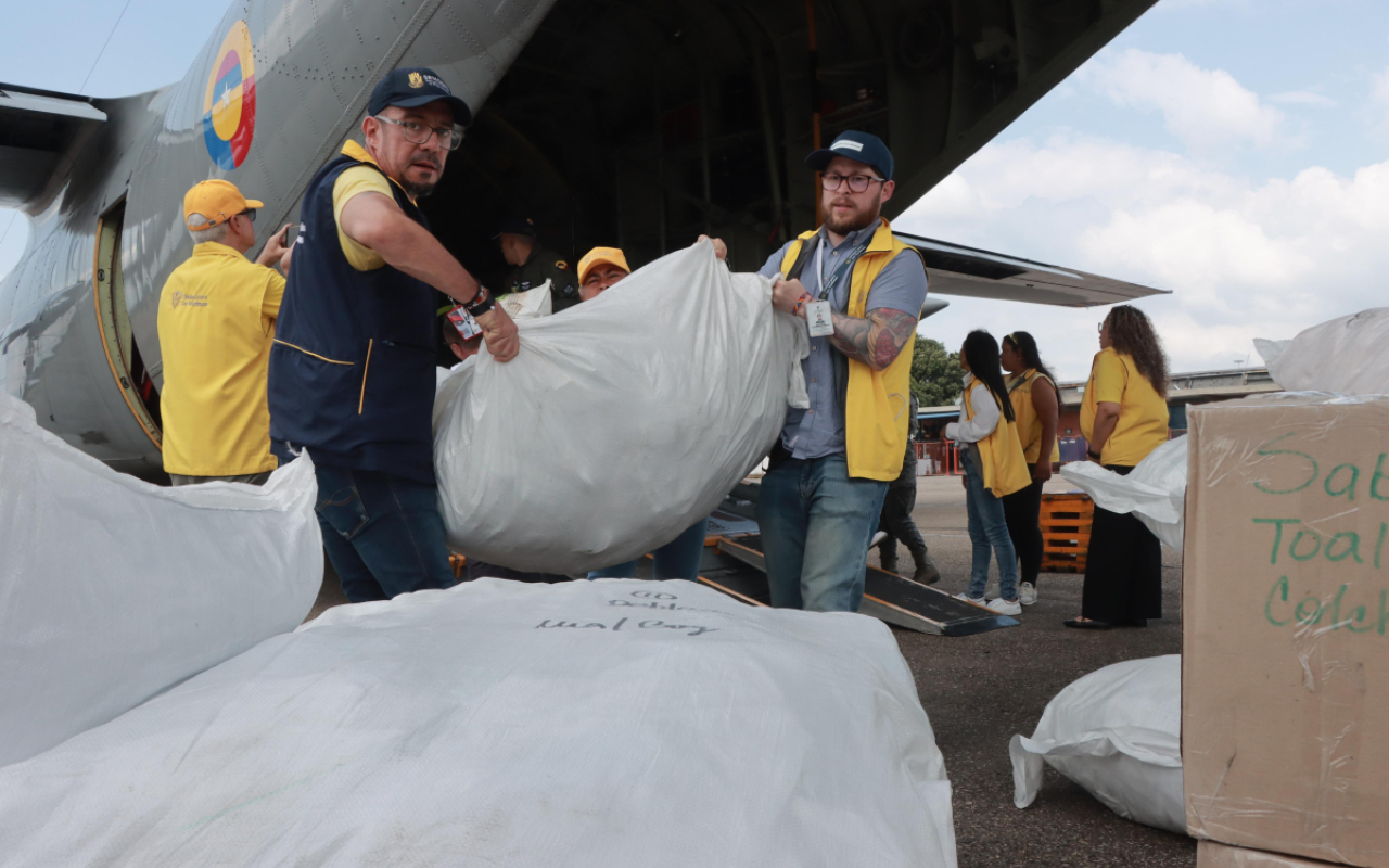 13 toneladas más de ayuda humanitaria transportó la Fuerza Aeroespacial Colombiana