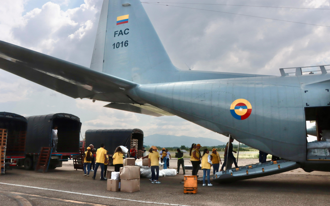 13 toneladas más de ayuda humanitaria transportó la Fuerza Aeroespacial Colombiana