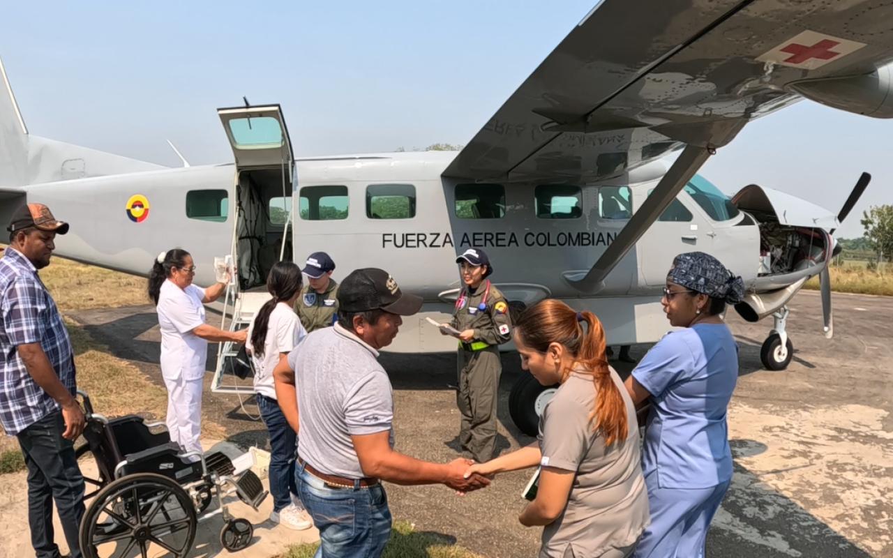 Traslado aeromédico a menor de edad Indígena fue realizado por su Fuerza Aeroespacial Colombiana