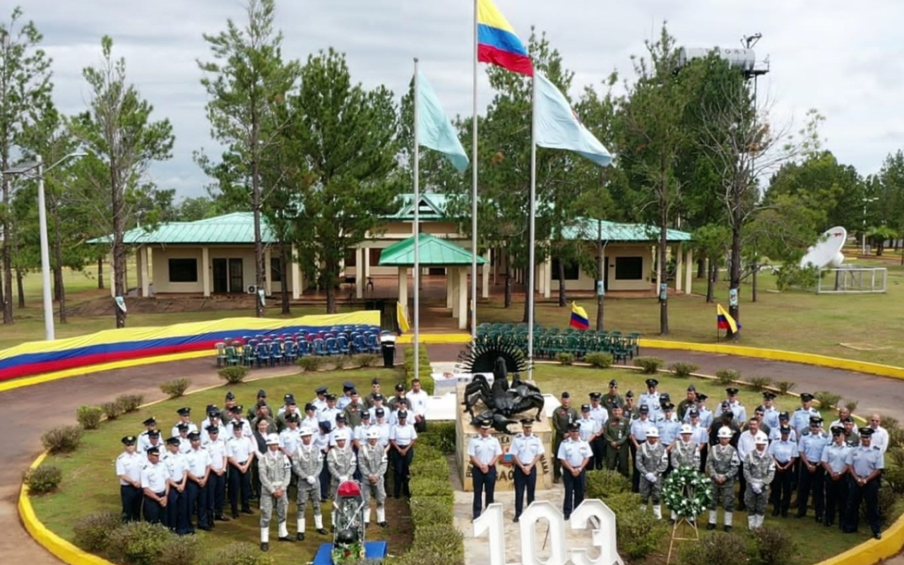 Desde el oriente colombiano su Fuerza Aérea conmemora 103 años sirviéndole a los colombianos