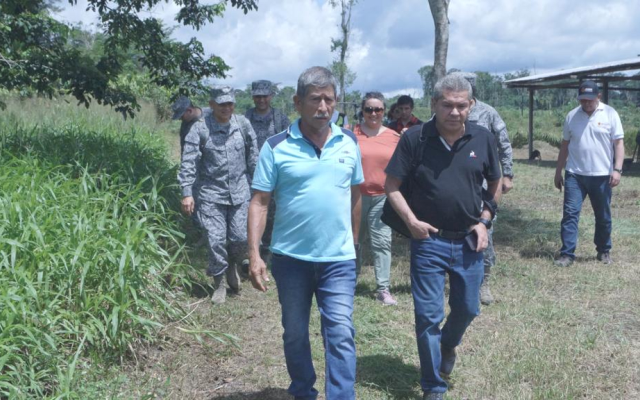Campesinos cacaoteros del Alto Vichada reciben visita estratégica 