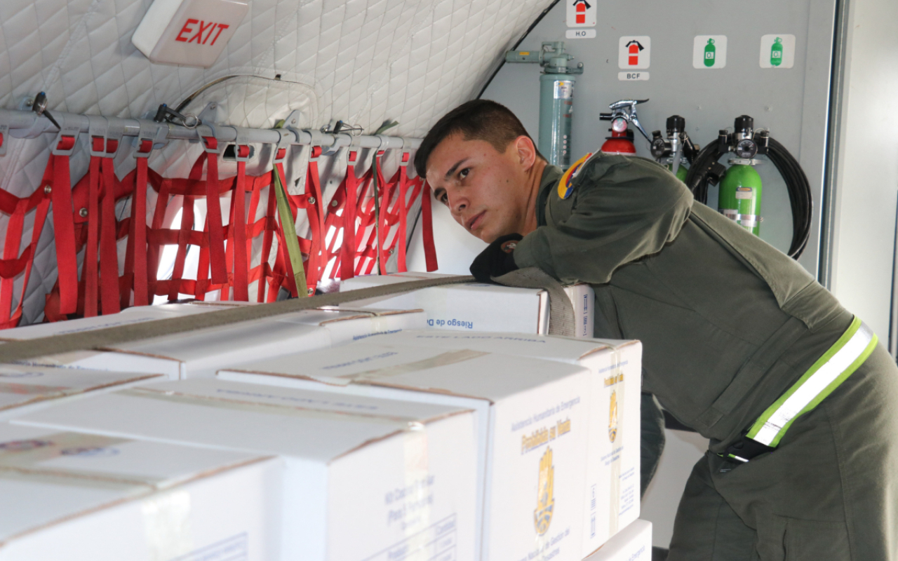 Fuerza Aeroespacial desplegó dos aeronaves con más de 8 toneladas de ayudas para el Chocó