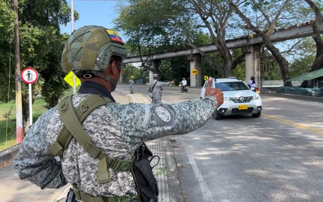 Despliegues terrestres refuerzan la seguridad en el Magdalena Medio durante temporada decembrina