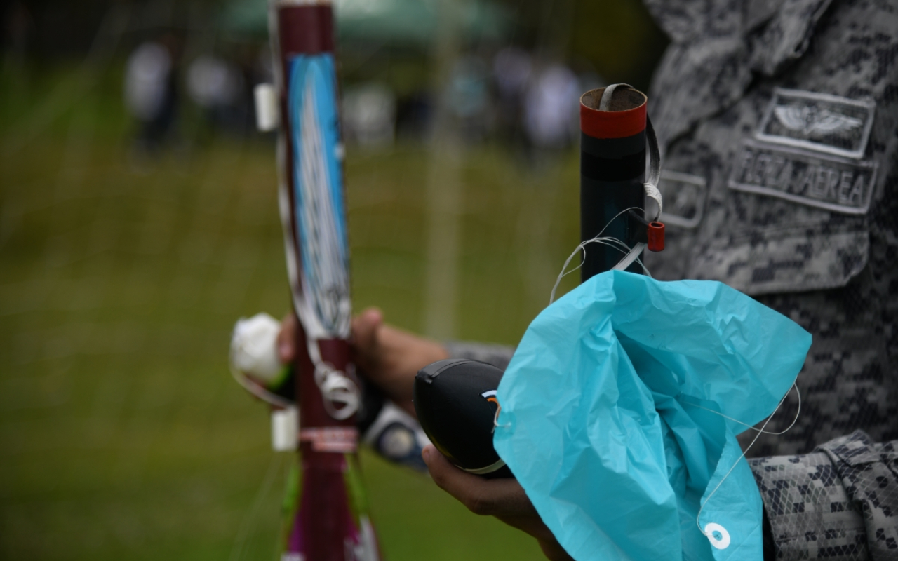 Concurso Colombiano de Cohetería Deportiva cuenta con la participación de la Fuerza Aeroespacial