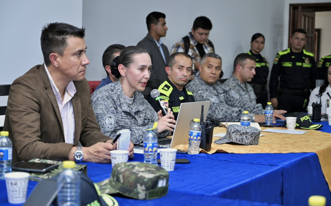 Primer encuentro regional de seguridad en Sabana de Occidente reunió a la Fuerza Pública y a los mandatarios locales electos