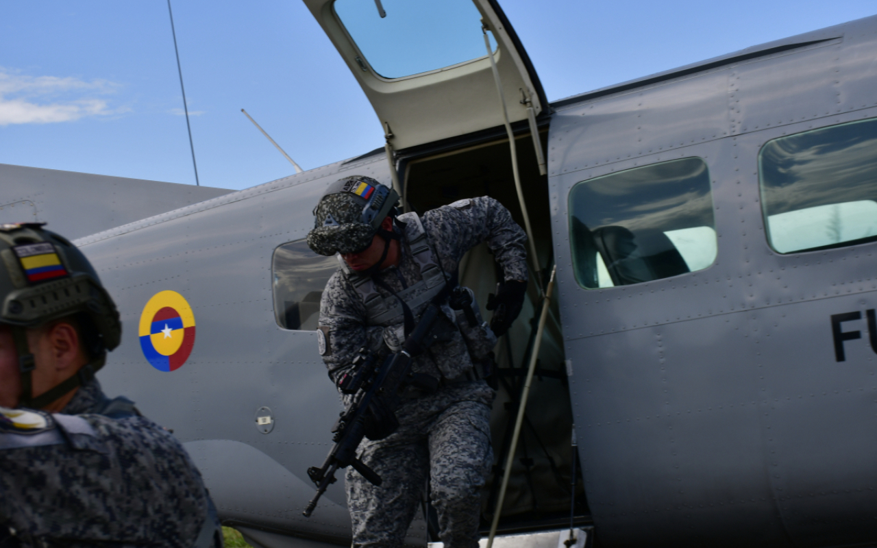 Entrenamiento de interdicción aérea fortalece capacidad en la lucha contra delitos trasnacionales