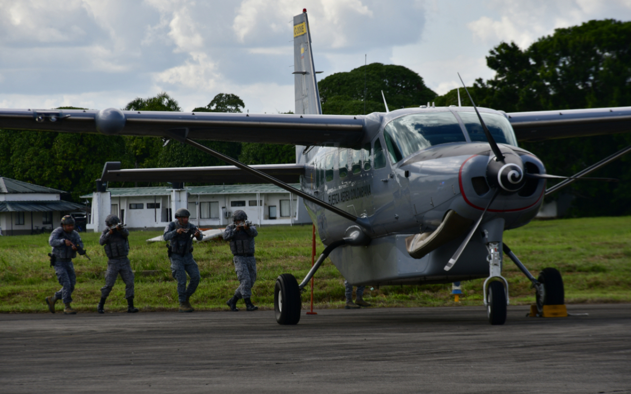 Entrenamiento de interdicción aérea fortalece capacidad en la lucha contra delitos trasnacionales