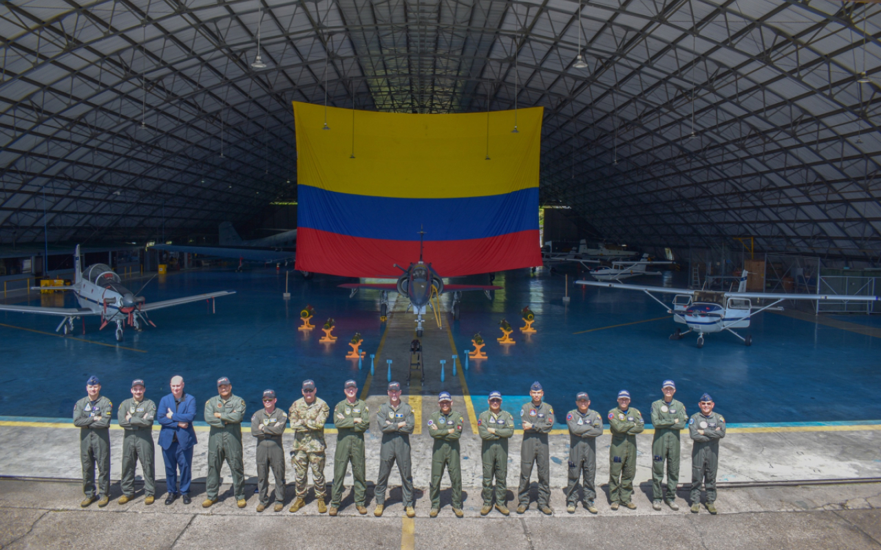 Encuentro estratégico con el Comandante de las Fuerzas Aéreas del Sur EE.UU.