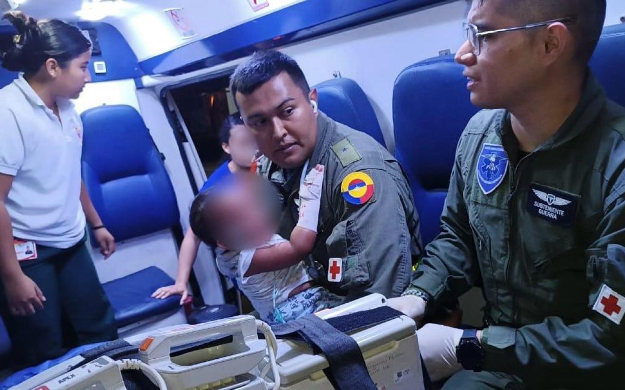 Operación humanitaria lleva esperanza a una familia en Puerto Leguizamo Operación humanitaria lleva esperanza a una familia en Puerto Leguizamo