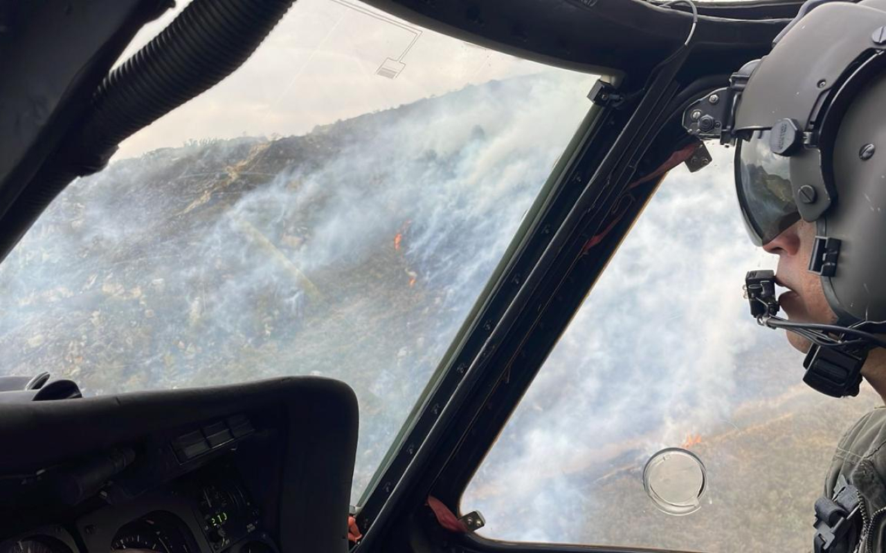 Helicópteros UH-60 Black Hawk claves para la extinción de incendios