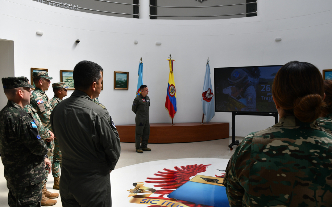 Visita geoestratégica de la Fuerza Aérea de República Dominicana fortalece cooperación