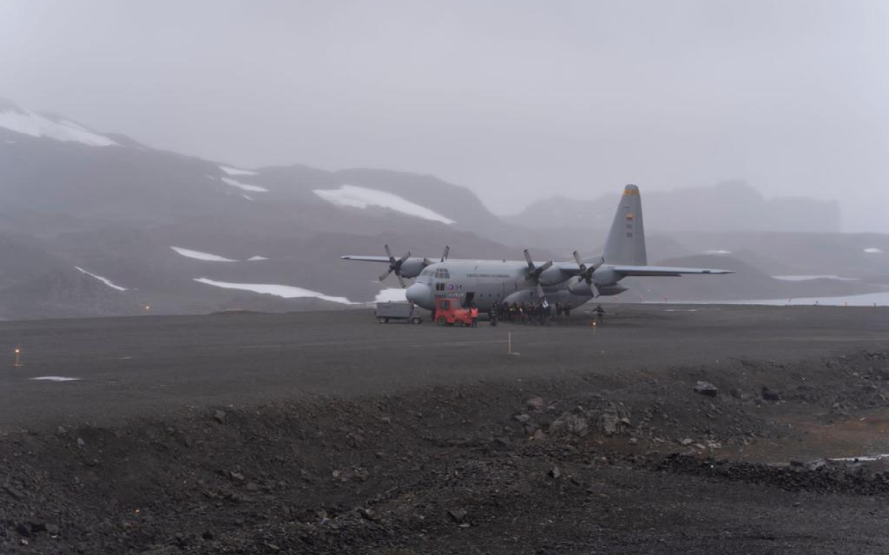 Programa Antártico Colombiano a bordo del C-130