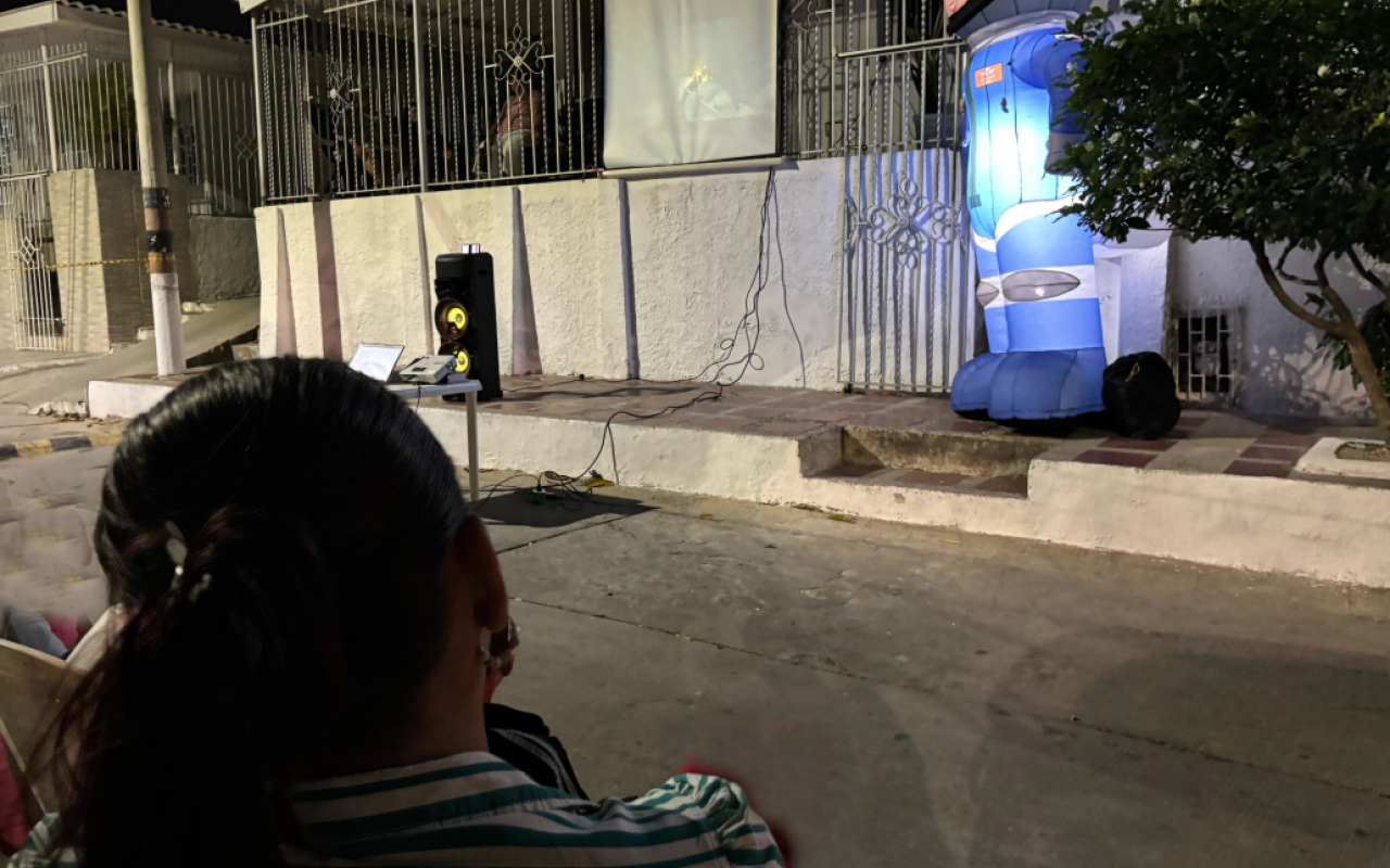 Habitantes de Malambo, disfrutaron de una noche de cine