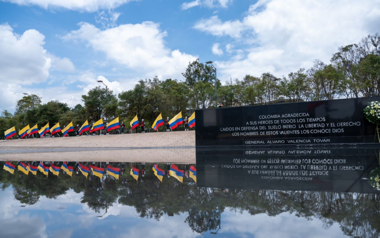 Fuerza Pública conmemora el Día Nacional de la Memoria y Solidaridad con las Víctimas
