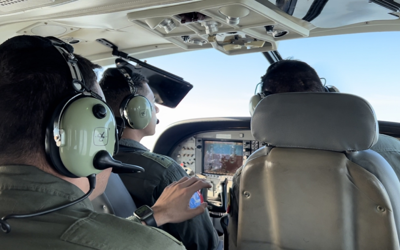 Aeronave C-208 Caravan recibe certificación operacional de navegación basada en rendimiento