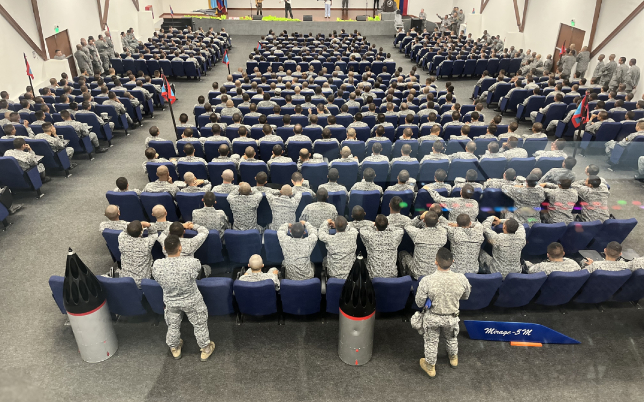 Esfuerzo de los Soldados de Aviación, reconocido durante jornada de esparcimiento