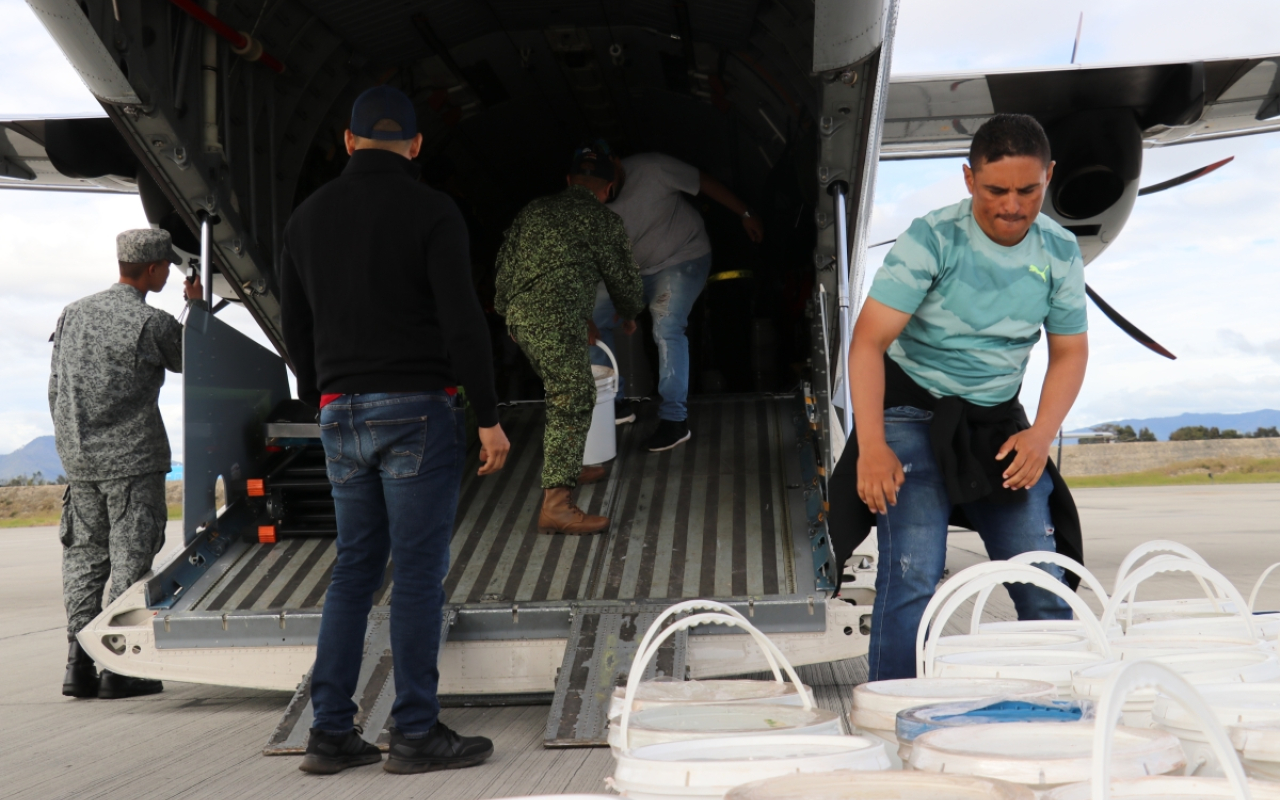Productos agrícolas del Vichada a la capital del país en aeronaves de la Fuerza Aeroespacial Colombiana