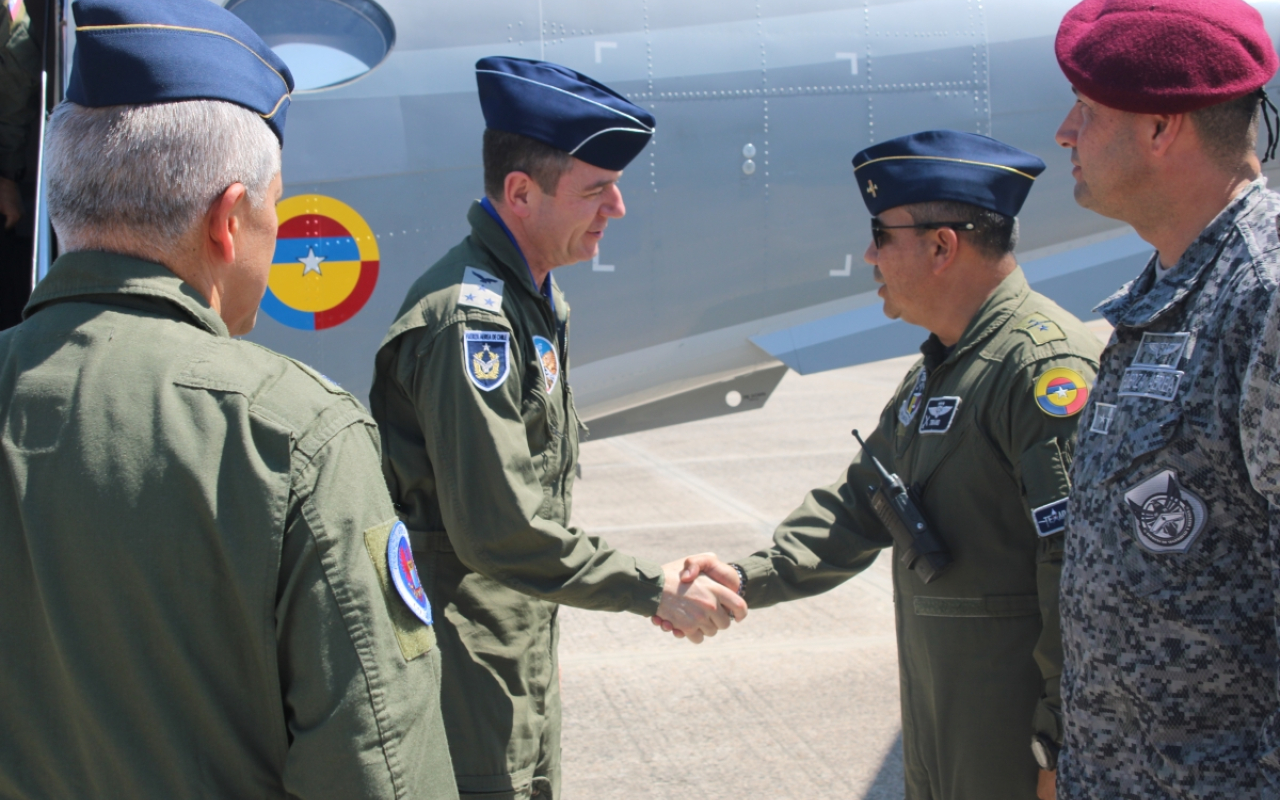 Fuerza Aeroespacial Colombiana y Fuerza Aérea de Chile, se reúnen para fortalecer la cooperación hemisférica