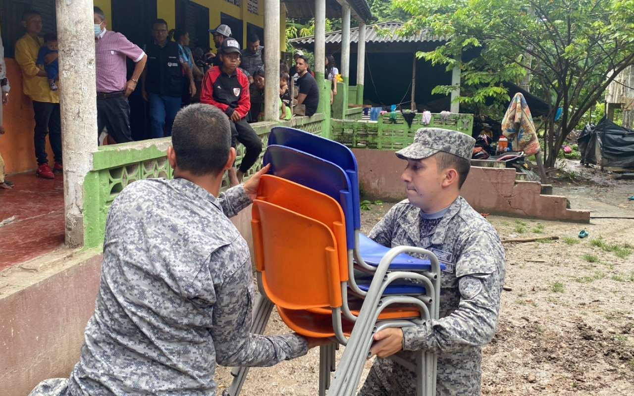 Niños de Puerto Boyacá reciben con alegría remodelación  de la institución por parte de su Fuerza Aérea Colombiana