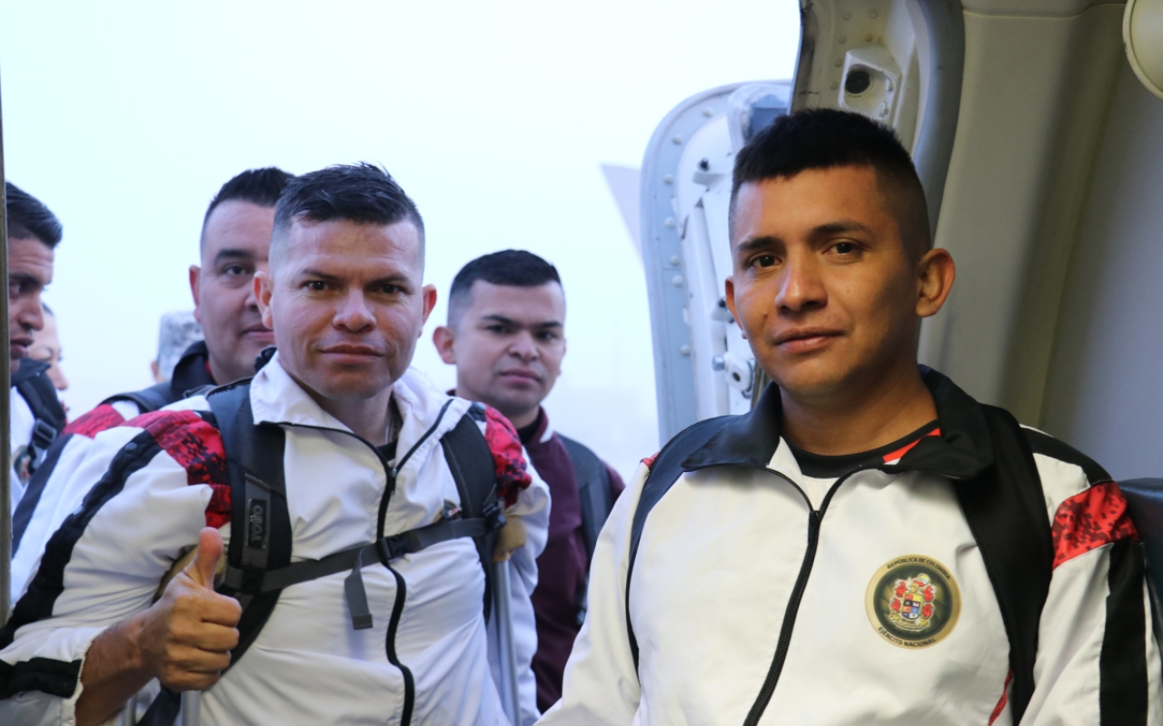 Con día de sol, reconocimiento y bienestar, héroes de Colombia visitaron San Andrés, isla